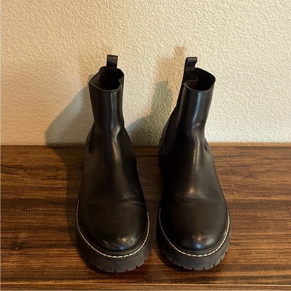DV Dolce Vita Chelsea Boots Style Lobera Black Slip-on Women’s Size 9 EUC 🖤 - Picture 4 of 5